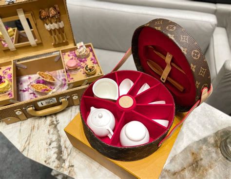 Louis Vuitton's Tableware and Cutlery Set a New Standard in 